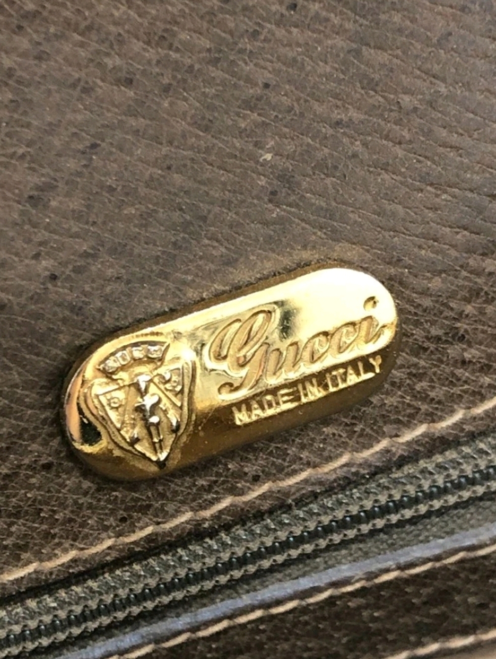 Gucci Vintage Crossbody Purse - Picture 2 of 12
